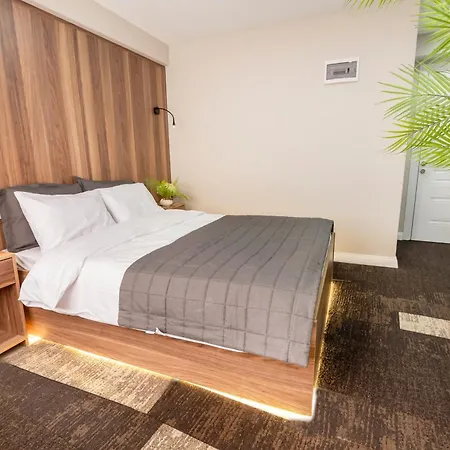 Piola Kadikoey 3* Istanbul