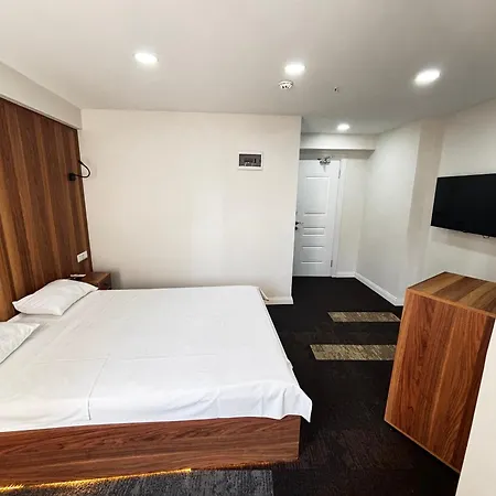 Hotel Piola Kadikoey 3*