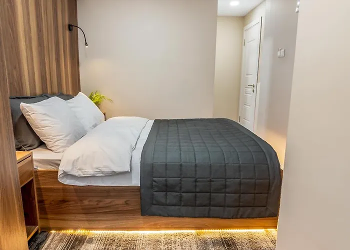 فندق Piola Hotel Kadikoey 3*