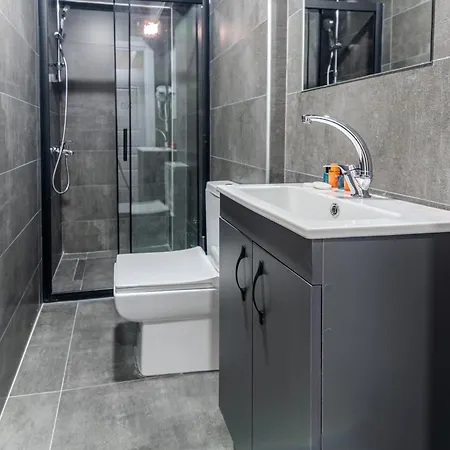 Piola Kadikoey Istanbul